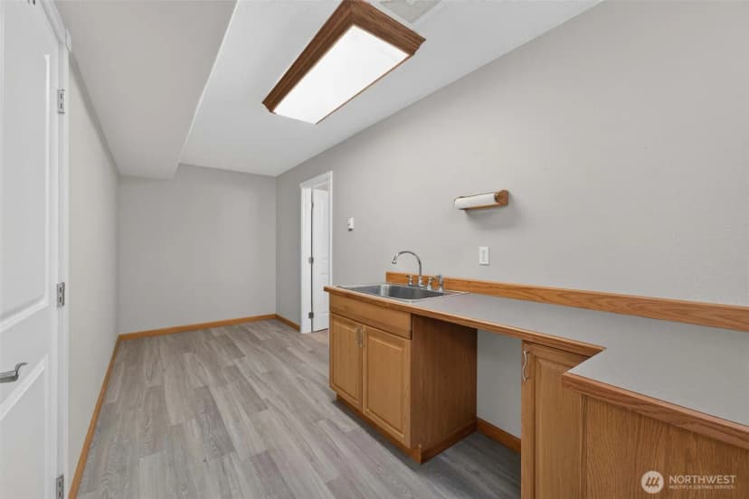 Property photo for 722 E 18th St, La Center photo 31