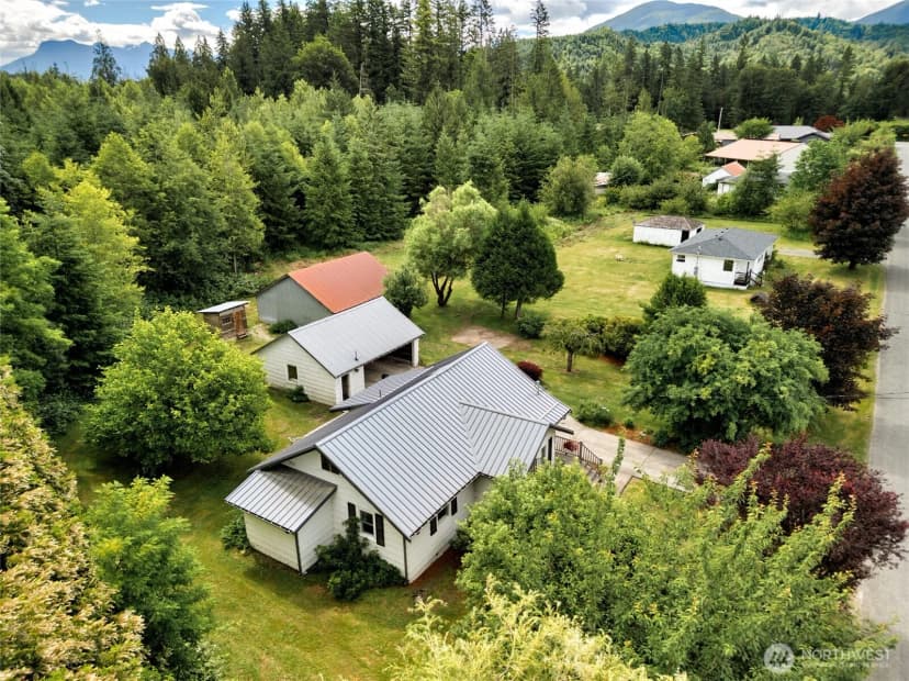 Property photo for 48242 Moen Road, Concrete photo 28