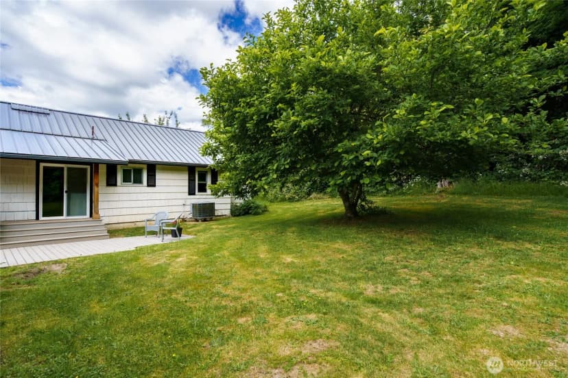 Property photo for 48242 Moen Road, Concrete photo 23