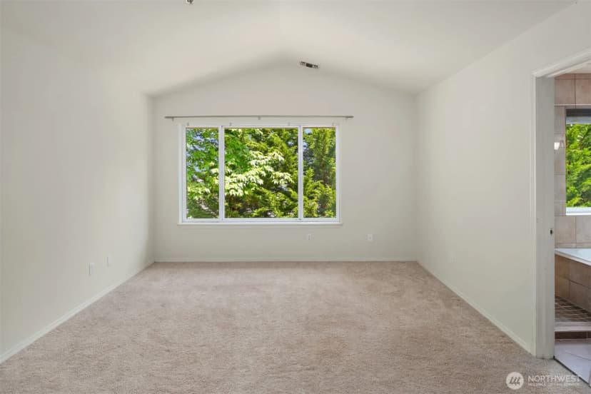 Property photo for 12113 Ne 172nd Place #j202, Bothell photo 18