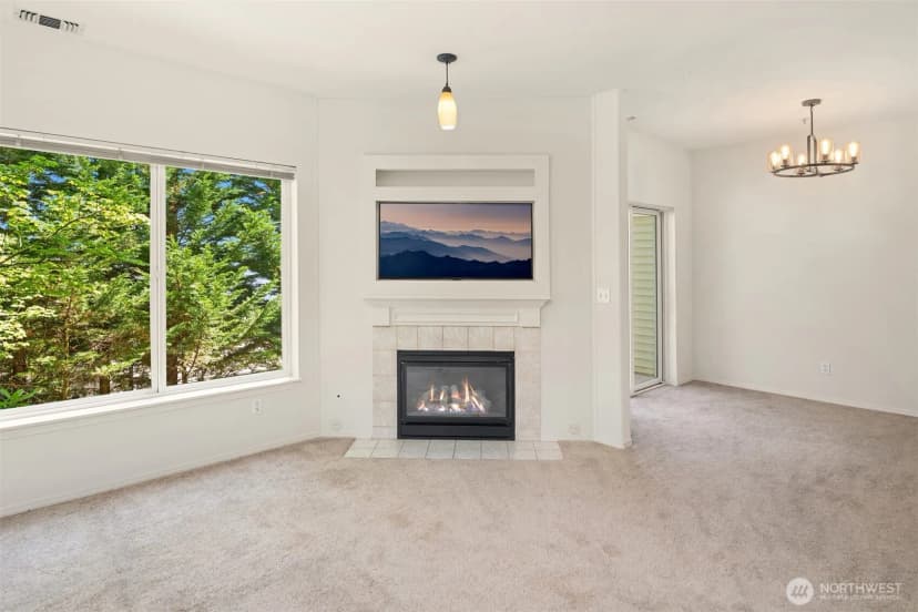 Property photo for 12113 Ne 172nd Place #j202, Bothell