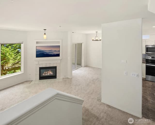 Property photo for 12113 Ne 172nd Place #j202, Bothell photo 2