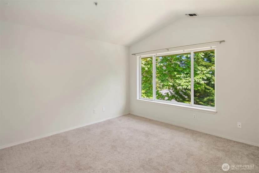 Property photo for 12113 Ne 172nd Place #j202, Bothell photo 17
