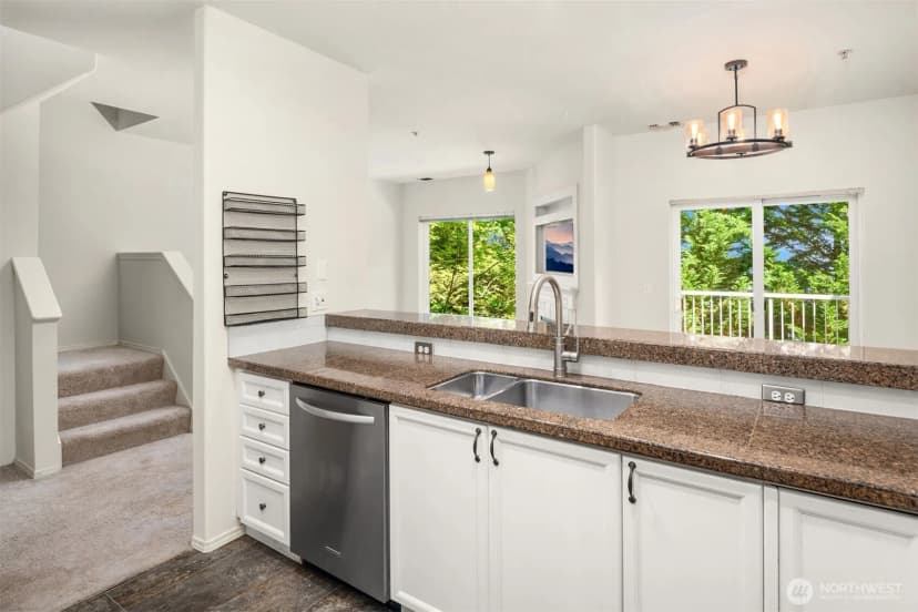 Property photo for 12113 Ne 172nd Place #j202, Bothell photo 11