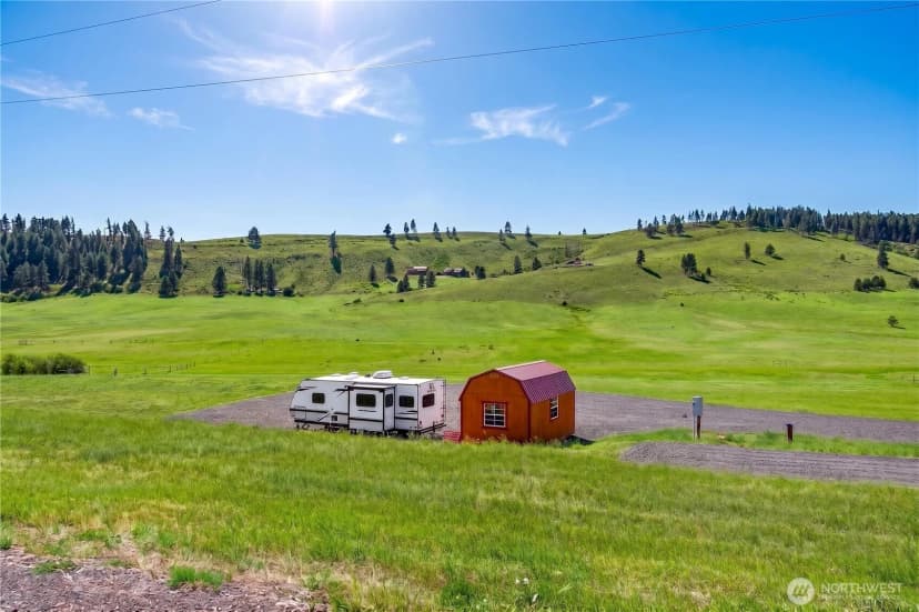 Property photo for 1541 Bettas Road, Cle Elum
