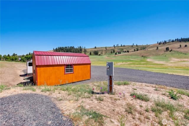 Property photo for 1541 Bettas Road, Cle Elum photo 4