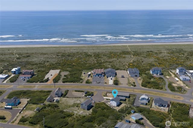 Property photo for 1054 Cedar Crest Court Sw, Ocean Shores photo 3