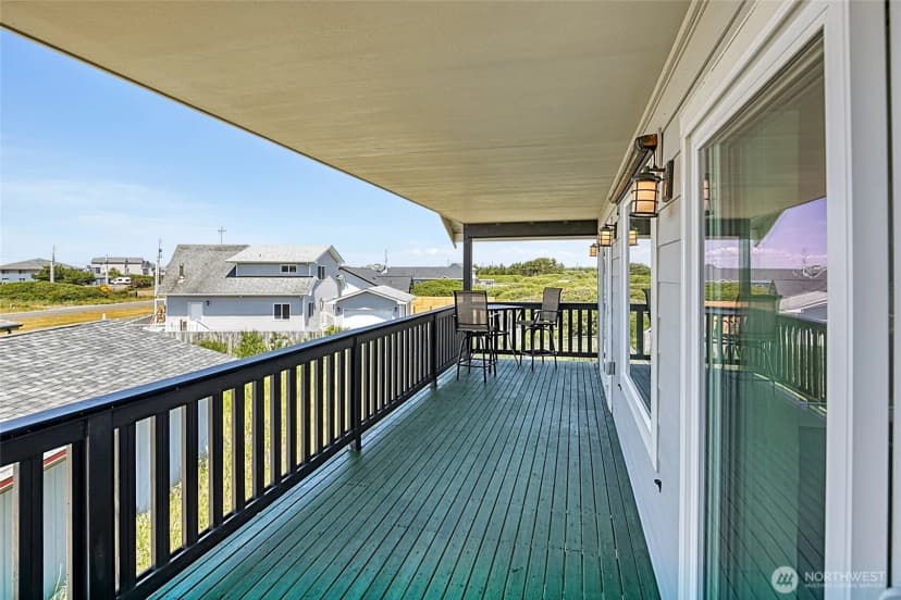 Property photo for 1054 Cedar Crest Court Sw, Ocean Shores photo 8