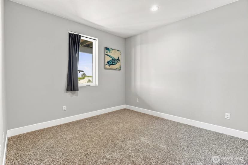 Property photo for 1054 Cedar Crest Court Sw, Ocean Shores photo 28