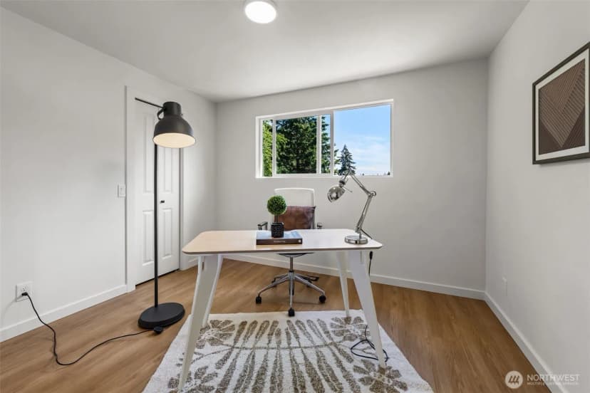 Property photo for 4303 Ne 24th Street, Renton photo 14
