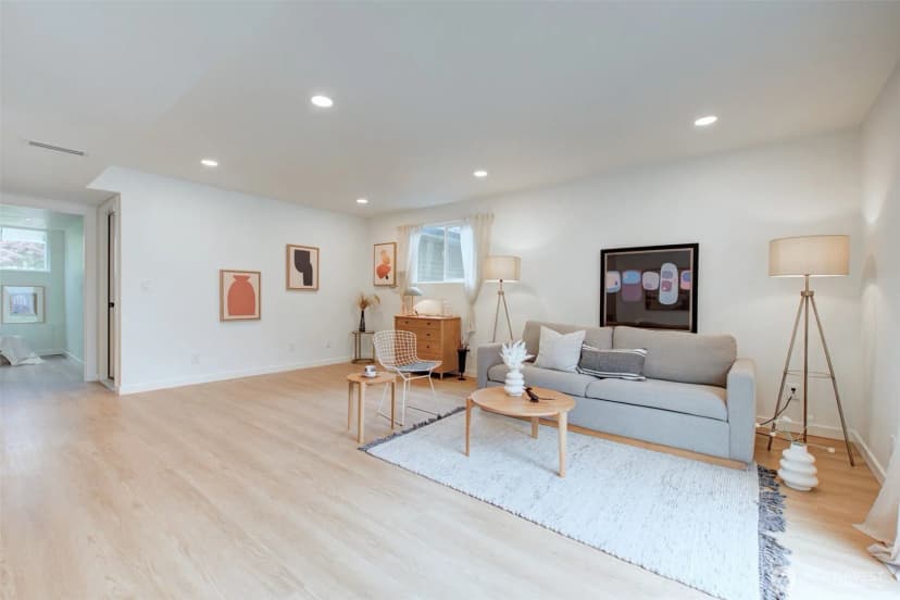 Property photo for 4303 Ne 24th Street, Renton photo 16