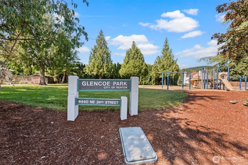 Property photo for 4303 Ne 24th Street, Renton photo 26