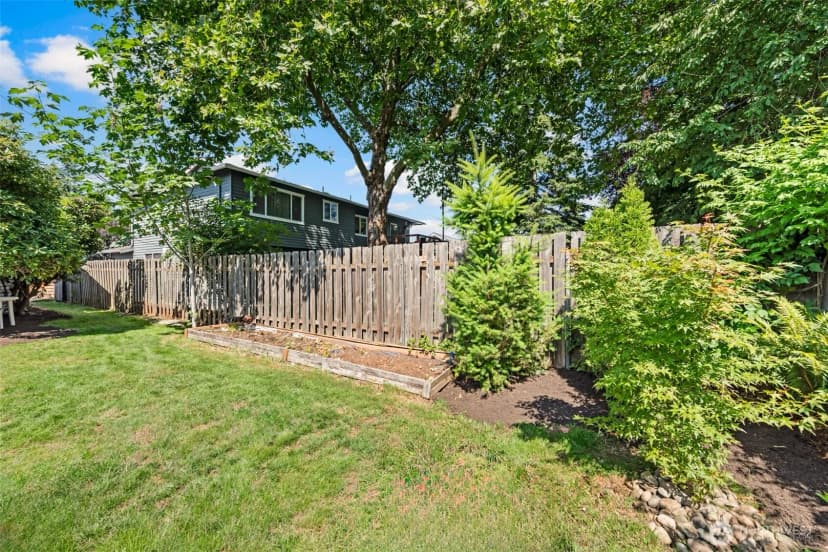 Property photo for 4303 Ne 24th Street, Renton photo 25