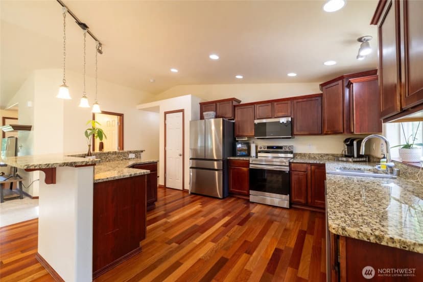 Property photo for 107 Skyview Drive, Mossyrock photo 12