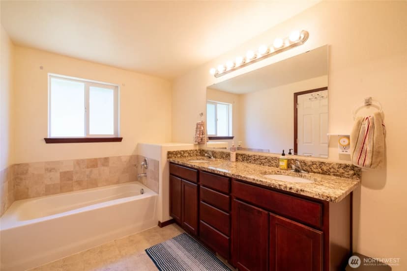 Property photo for 107 Skyview Drive, Mossyrock photo 18