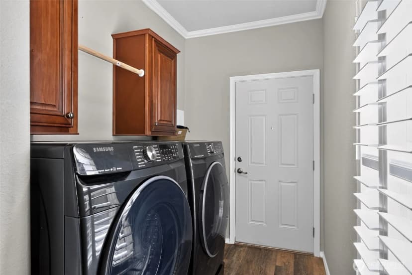 Property photo for 2101 S 324th Street, Federal Way photo 11