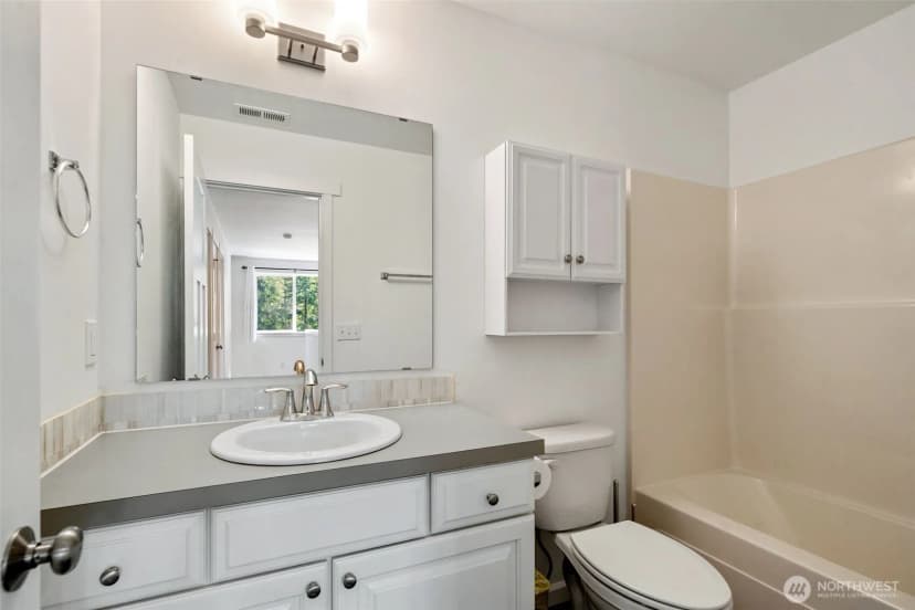 Property photo for 70 E Dabob Road, Shelton photo 23