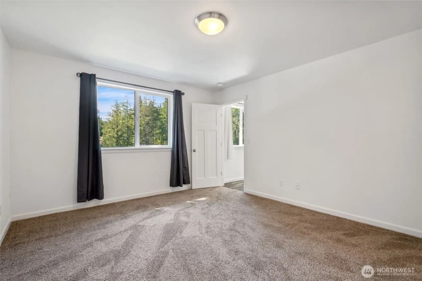 Property photo for 70 E Dabob Road, Shelton photo 18