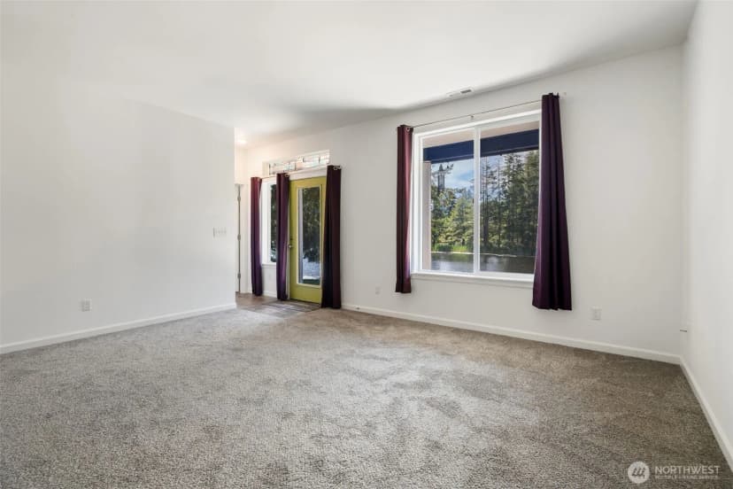 Property photo for 70 E Dabob Road, Shelton photo 9