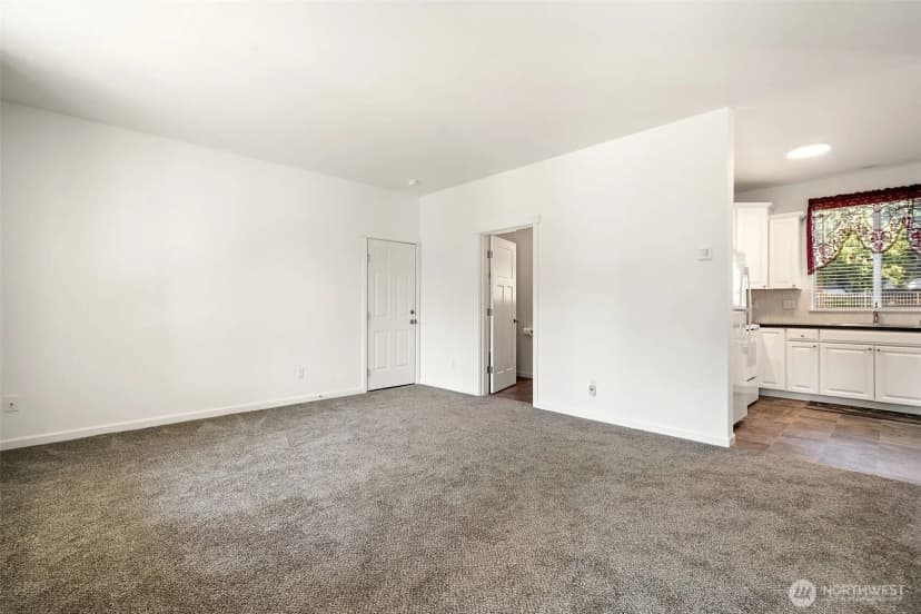 Property photo for 70 E Dabob Road, Shelton photo 11