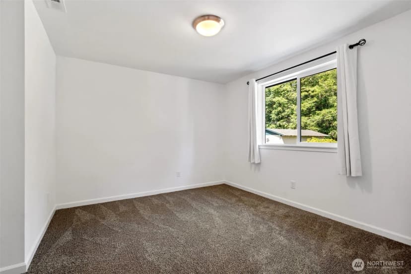 Property photo for 70 E Dabob Road, Shelton photo 24
