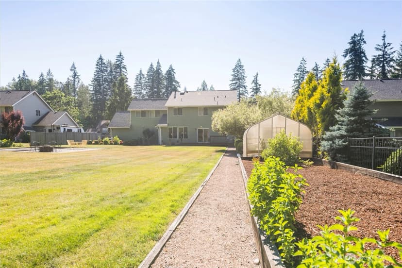 Property photo for 24412 214th Avenue Se, Maple Valley photo 5