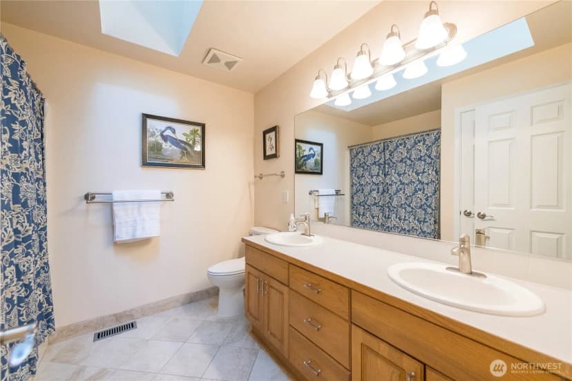 Property photo for 24412 214th Avenue Se, Maple Valley photo 25