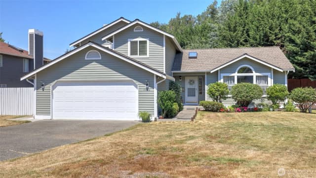 Property photo for 15532 156th Court Se, Renton photo 2