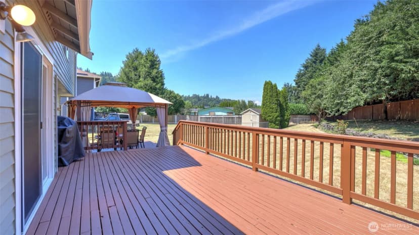 Property photo for 15532 156th Court Se, Renton photo 27