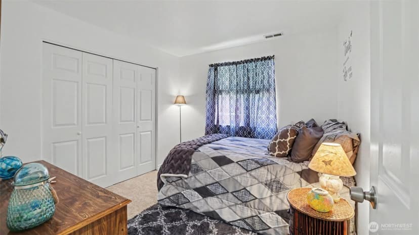 Property photo for 15532 156th Court Se, Renton photo 14
