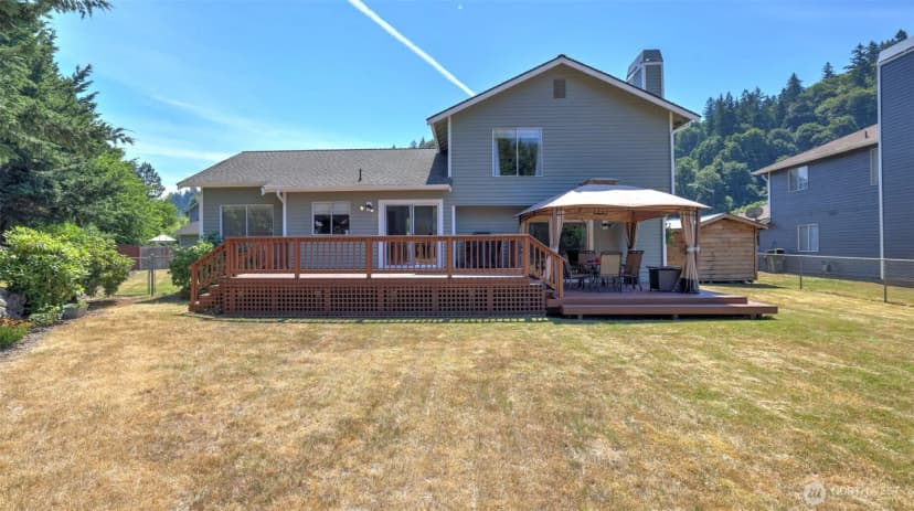Property photo for 15532 156th Court Se, Renton photo 29