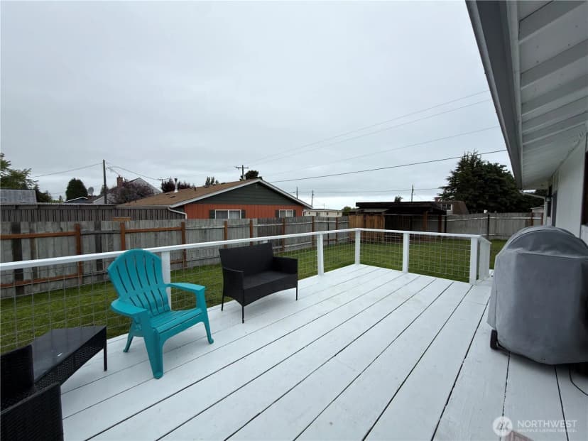 Property photo for 826 N Beech Street, Port Angeles photo 21