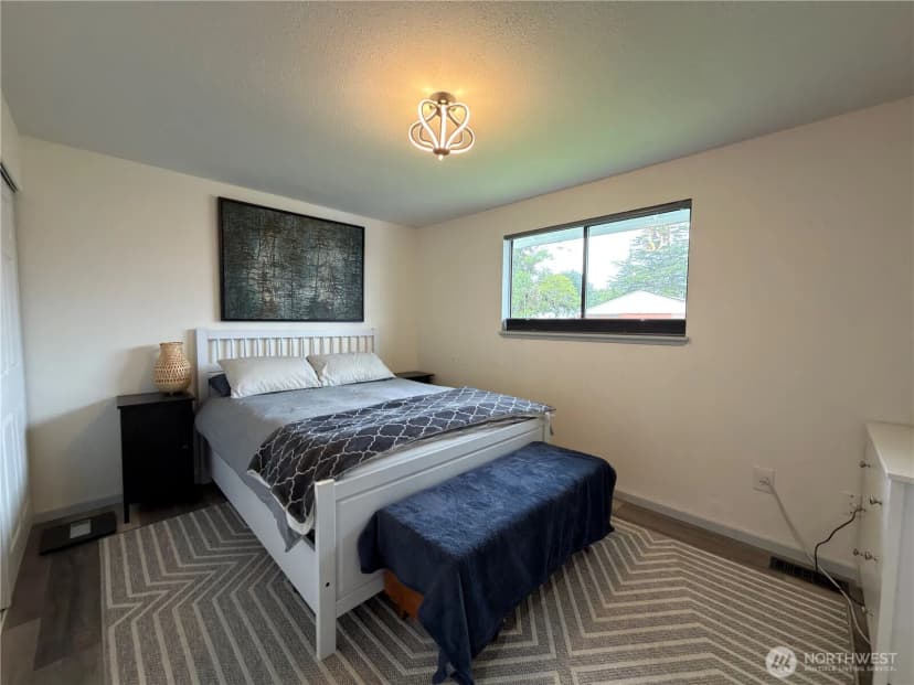 Property photo for 826 N Beech Street, Port Angeles photo 16