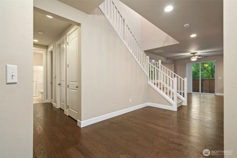 Property photo for 11320 Taylor Place, Gig Harbor photo 3