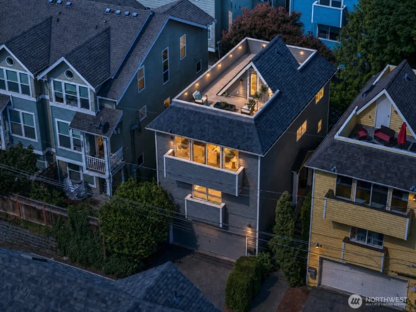 Property photo for 1426 18th Avenue #a, Seattle