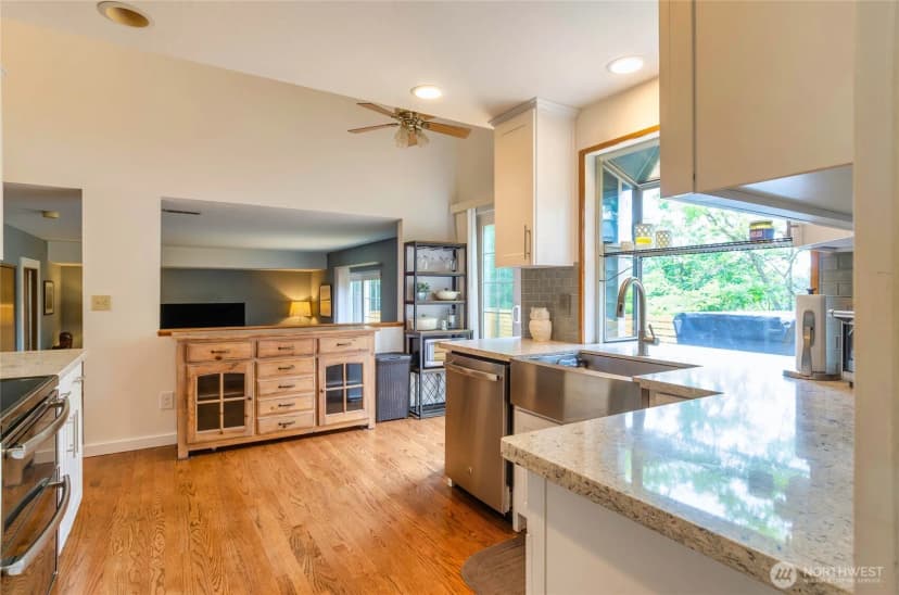 Property photo for 13936 Se 158th Street, Renton photo 10