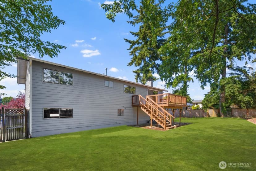 Property photo for 25327 33rd Place S, Kent photo 25