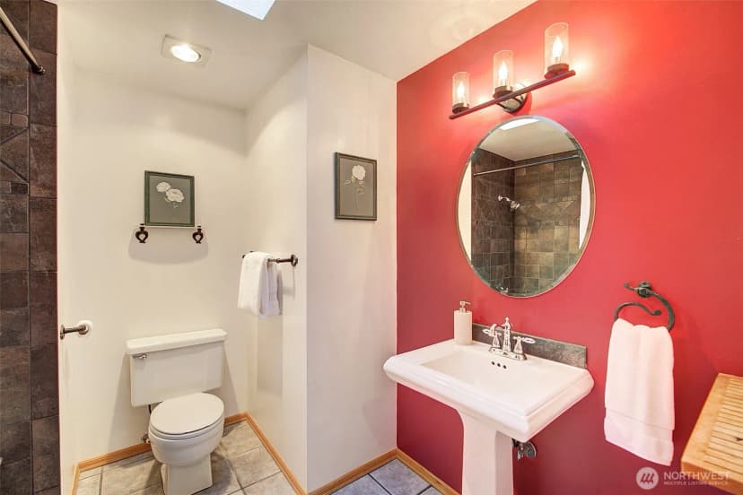 Property photo for 11546 84th Avenue Ne, Kirkland photo 13