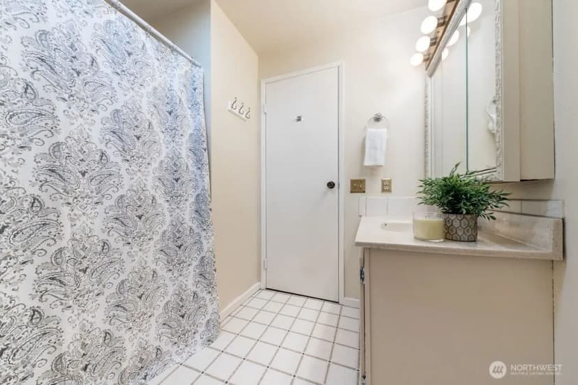 Property photo for 12705 Se 74th Street, Newcastle photo 12