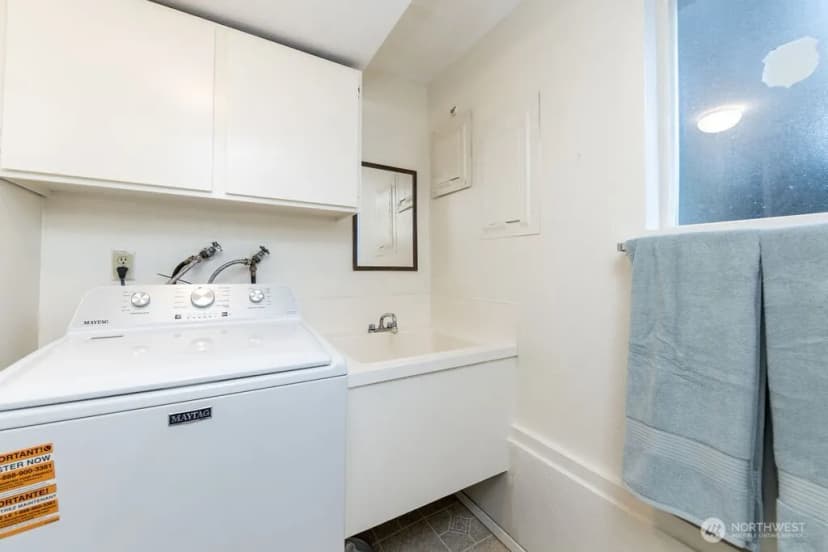 Property photo for 12705 Se 74th Street, Newcastle photo 21