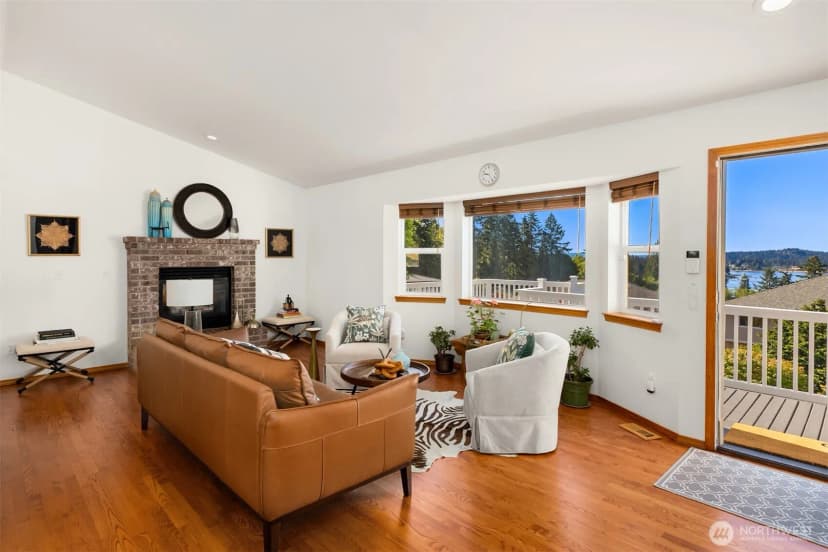 Property photo for 17725 Baywatch Court Ne, Poulsbo photo 8