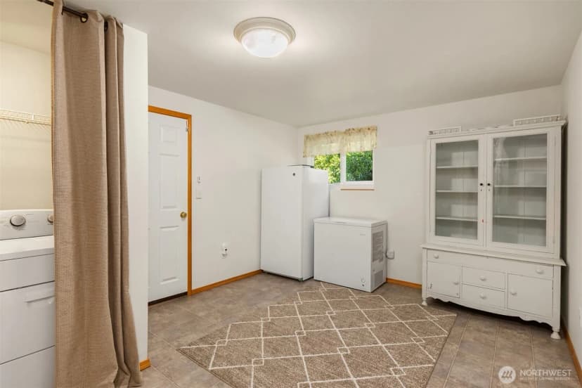 Property photo for 17725 Baywatch Court Ne, Poulsbo photo 26