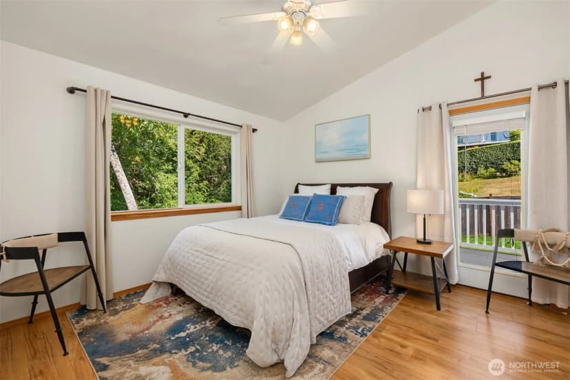 Property photo for 17725 Baywatch Court Ne, Poulsbo photo 17