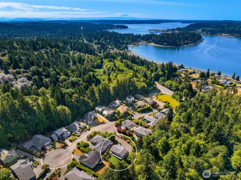 Property photo for 17725 Baywatch Court Ne, Poulsbo photo 33