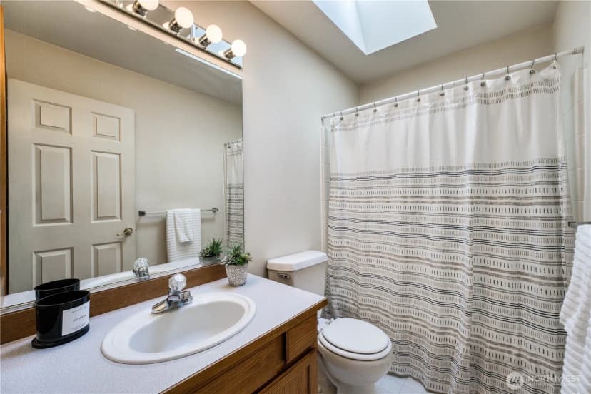 Property photo for 20106 Bue Rund Lane Ne, Poulsbo photo 22