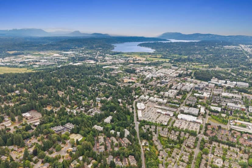 Property photo for 9494 Redmond Woodinville Road Ne #b102, Redmond photo 40