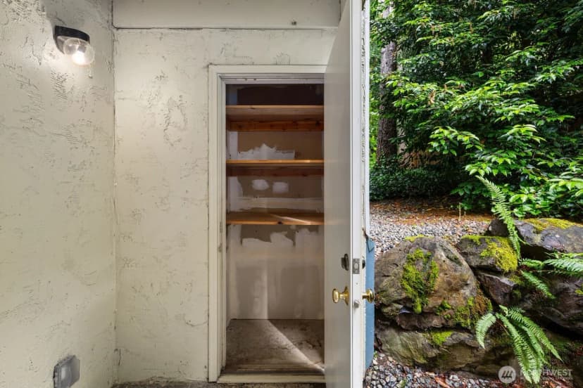 Property photo for 9494 Redmond Woodinville Road Ne #b102, Redmond photo 30
