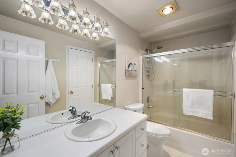 Property photo for 9494 Redmond Woodinville Road Ne #b102, Redmond photo 25