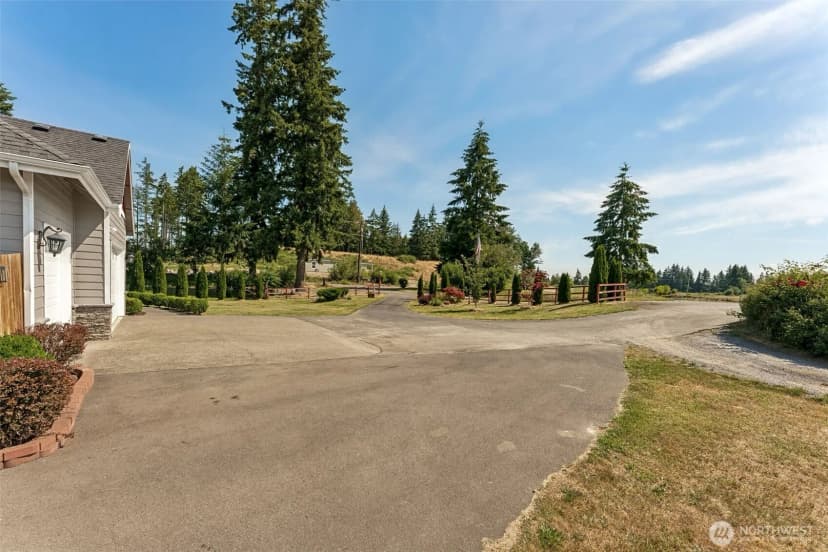 Property photo for 13903 Solberg Road Se, Yelm photo 32