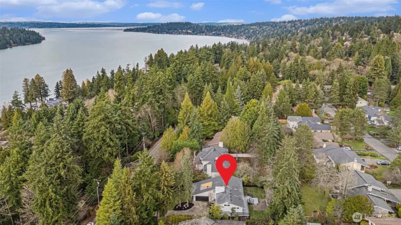 Property photo for 6560 W Mercer Way, Mercer Island photo 23